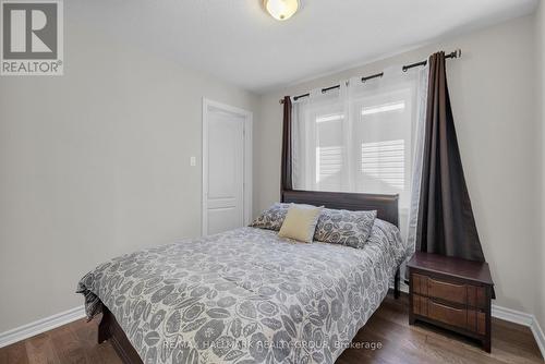 229 Meadowbreeze Drive, Ottawa, ON - Indoor Photo Showing Bedroom