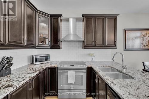 229 Meadowbreeze Drive, Ottawa, ON - Indoor Photo Showing Kitchen With Double Sink