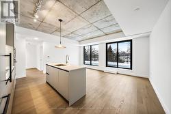 507 - 1720 BAYVIEW AVENUE  Toronto, ON M4G 3C4