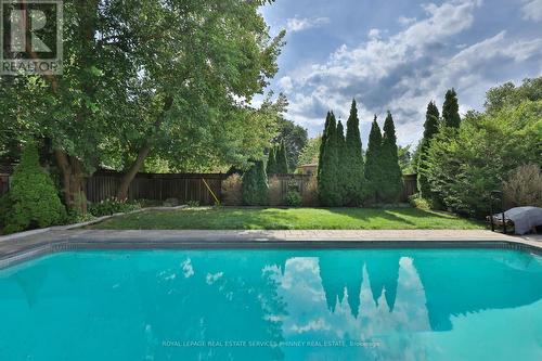 886 Whitney Drive, Mississauga, ON - Outdoor With In Ground Pool With Backyard