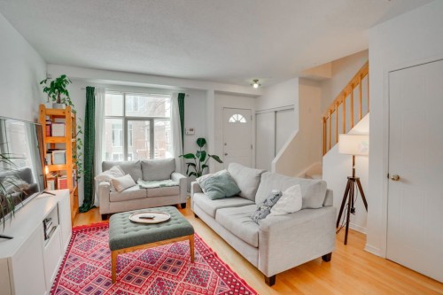 Salon - 209 Rue Madaire, Gatineau (Aylmer), QC - Indoor Photo Showing Living Room