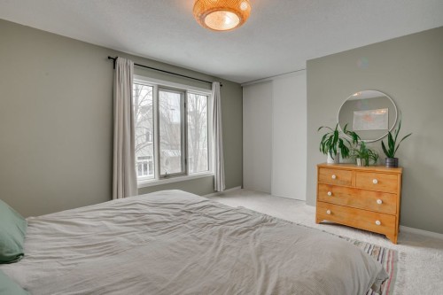 Chambre à coucher principale - 209 Rue Madaire, Gatineau (Aylmer), QC - Indoor Photo Showing Bedroom