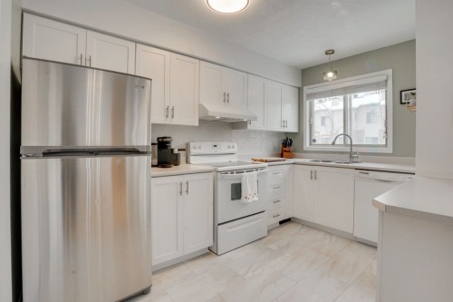 Cuisine - 209 Rue Madaire, Gatineau (Aylmer), QC - Indoor Photo Showing Kitchen