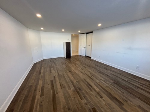 Bedroom - 4704A Av. Pierre-De Coubertin, Montréal (Mercier/Hochelaga-Maisonneuve), QC - Indoor Photo Showing Other Room