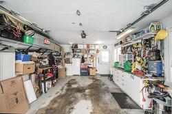 Garage - 
