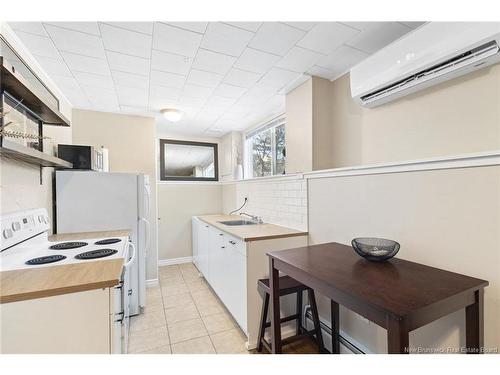 215 Liverpool St, Fredericton, NB 