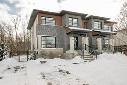 190 Rue Joseph-Doyon  Saint-Jean-Sur-Richelieu, QC J3B 0K2