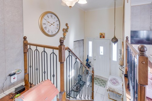 Hall d'entrée/Vestibule - 60 Rue De La Nouvelle-France, Gatineau (Gatineau), QC - Indoor Photo Showing Other Room