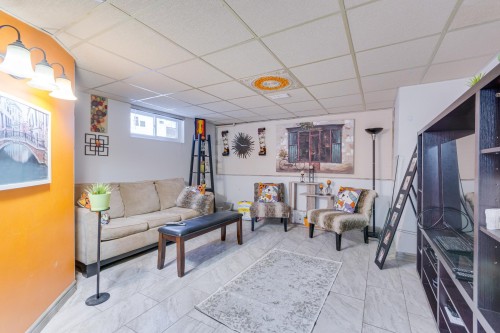 Salle familiale - 60 Rue De La Nouvelle-France, Gatineau (Gatineau), QC - Indoor