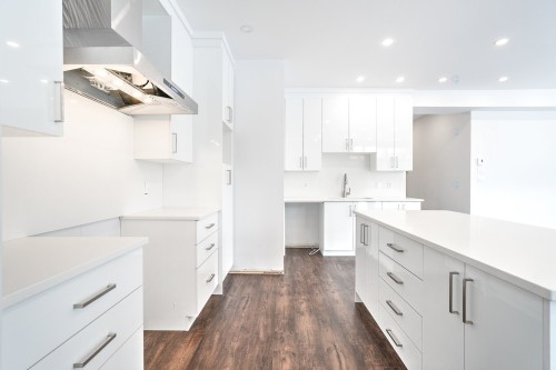 Cuisine - 11-20 Rue Larocque O., Sainte-Agathe-Des-Monts, QC - Indoor Photo Showing Kitchen