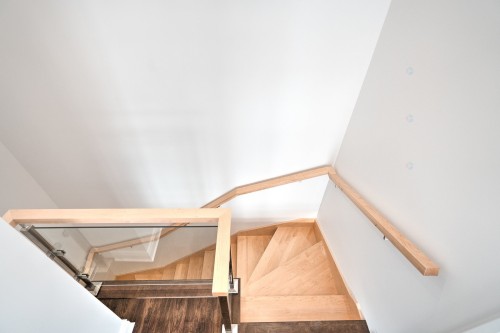 Escalier - 11-20 Rue Larocque O., Sainte-Agathe-Des-Monts, QC - Indoor Photo Showing Other Room