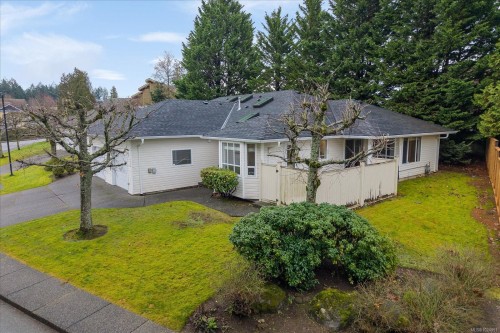 5994 Cedar Grove Dr  Nanaimo, BC V9T 6G1