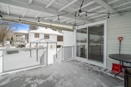 Extérieur - 5 Rue Île-Mathieu, Laval (Saint-François), QC -  Photo Showing Garage