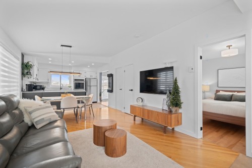 Salon - 5 Rue Île-Mathieu, Laval (Saint-François), QC - Indoor Photo Showing Living Room