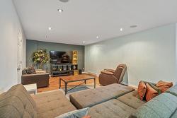 Family room - 
