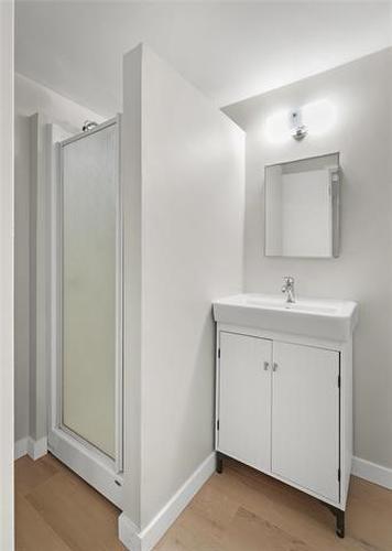 521 Chelsea Ave, Winnipeg, MB 