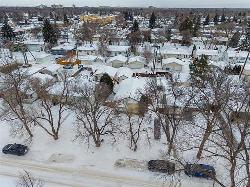 521 Chelsea Ave, Winnipeg, MB 