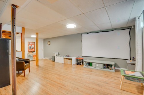 Salle familiale - 850 Rue Madore, Gatineau (Gatineau), QC - Indoor Photo Showing Basement