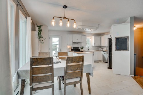 Vue d'ensemble - 850 Rue Madore, Gatineau (Gatineau), QC - Indoor Photo Showing Kitchen