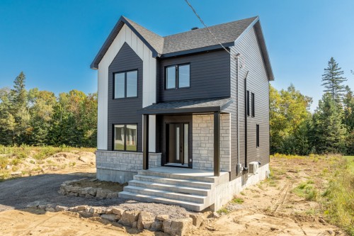 Front of Structure - 3 Av. Du Rang-St-Ignace, Québec (Beauport), QC - Outdoor