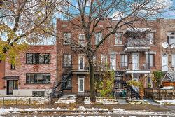 7077  - 7081 Av. Querbes  Montréal (Villeray/Saint-Michel/Parc-Extension), QC H3N 2B3