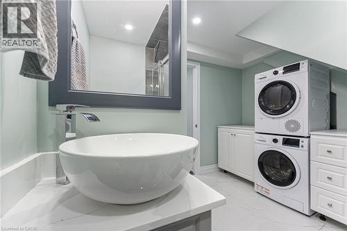 183 Rockledge Drive Unit# Lower, Hamilton, ON - Indoor Photo Showing Laundry Room