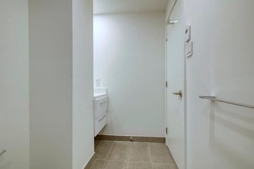 Salle de bains - 2-10 Av. Rosemount, Westmount, QC - Indoor Photo Showing Other Room