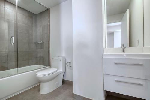 Salle de bains - 2-10 Av. Rosemount, Westmount, QC - Indoor Photo Showing Bathroom