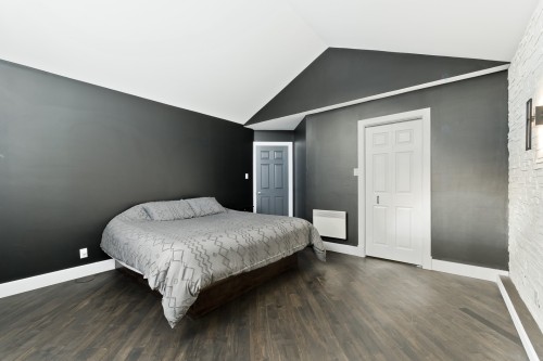 Master Bedroom - 170 Rue Jean, Saint-Jean-Sur-Richelieu, QC - Indoor Photo Showing Bedroom