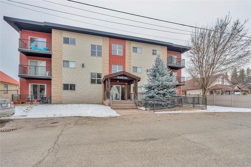 207-66 Angela Ave  Princeton, BC V0X 1W0