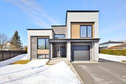 628 Rue Théodore-Béchard  Saint-Jean-Sur-Richelieu, QC J2W 1S9