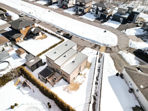 Photo aérienne - 628 Rue Théodore-Béchard, Saint-Jean-Sur-Richelieu, QC - Outdoor