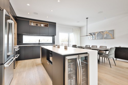 Cuisine - 628 Rue Théodore-Béchard, Saint-Jean-Sur-Richelieu, QC - Indoor Photo Showing Kitchen With Upgraded Kitchen