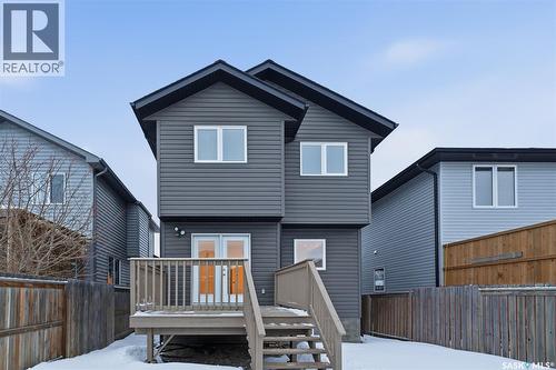 446 Geary Crescent, Saskatoon, SK - Outdoor With Deck Patio Veranda With Exterior