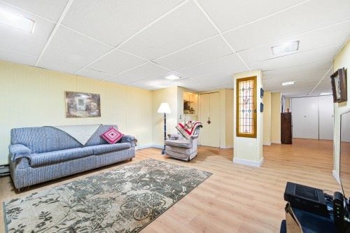 Sous-sol - 589 Av. Berwick, Mont-Royal, QC - Indoor Photo Showing Living Room