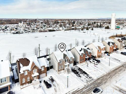 Photo aérienne - 9 Rue Cloutier, Saint-Constant, QC - Outdoor With View