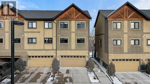 403 Valley Ridge Manor Nw, Calgary, AB 