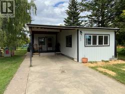 23 Mobile Drive NE  Three Hills, AB T0M 2A0