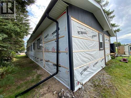 23 Mobile Drive Ne, Three Hills, AB 