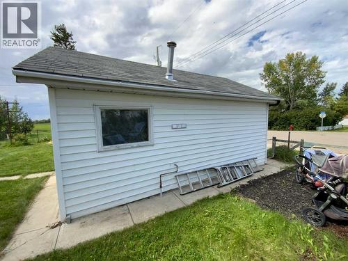 23 Mobile Drive Ne, Three Hills, AB 