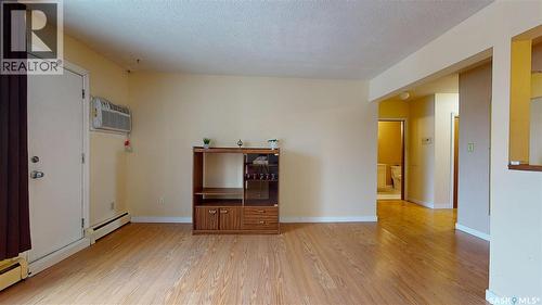 20 4505 Rae Street, Regina, SK - Indoor