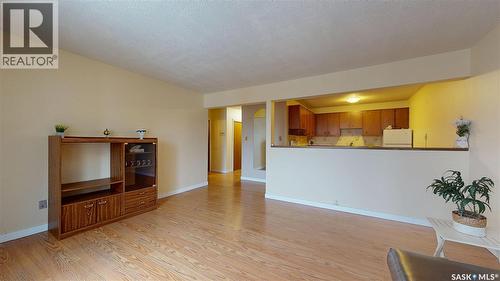 20 4505 Rae Street, Regina, SK - Indoor