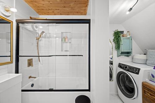 Salle de bains - 22-560 Rue Morin, Sainte-Adèle, QC 