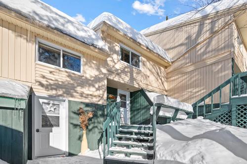 Façade - 22-560 Rue Morin, Sainte-Adèle, QC 