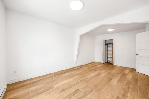 Chambre à coucher principale - 8745 Rue Hochelaga, Montréal (Mercier/Hochelaga-Maisonneuve), QC - Indoor Photo Showing Other Room