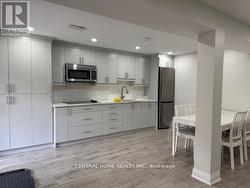 BASEMENT APT - 29 AIKENHEAD AVENUE  Richmond Hill, ON L4S 0C6