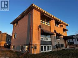 73 FOURTH Avenue Unit# 2  Brantford, ON N3S 6P6