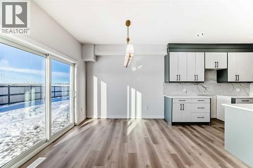 19 Lavelle Close, Red Deer, AB - Indoor Photo Showing Kitchen