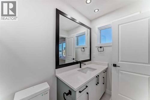 19 Lavelle Close, Red Deer, AB - Indoor Photo Showing Bathroom