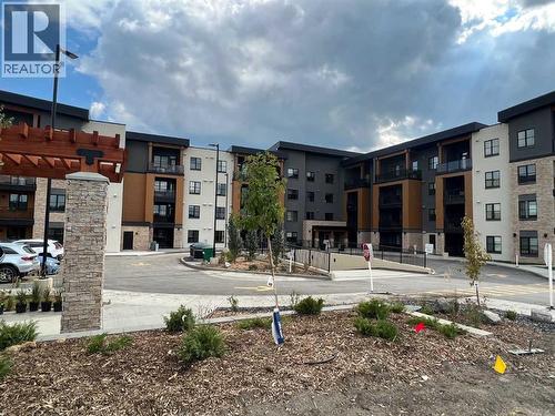 110, 8355 19 Avenue SW  Calgary, AB T3H 6G3